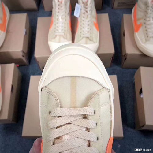 走進鞋廠 通用鞋類制作的細節探索